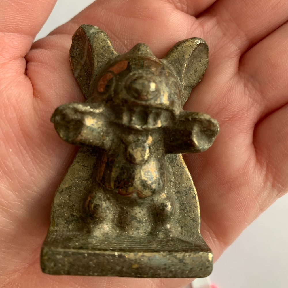 NEW STITCH PYRITE CARVING